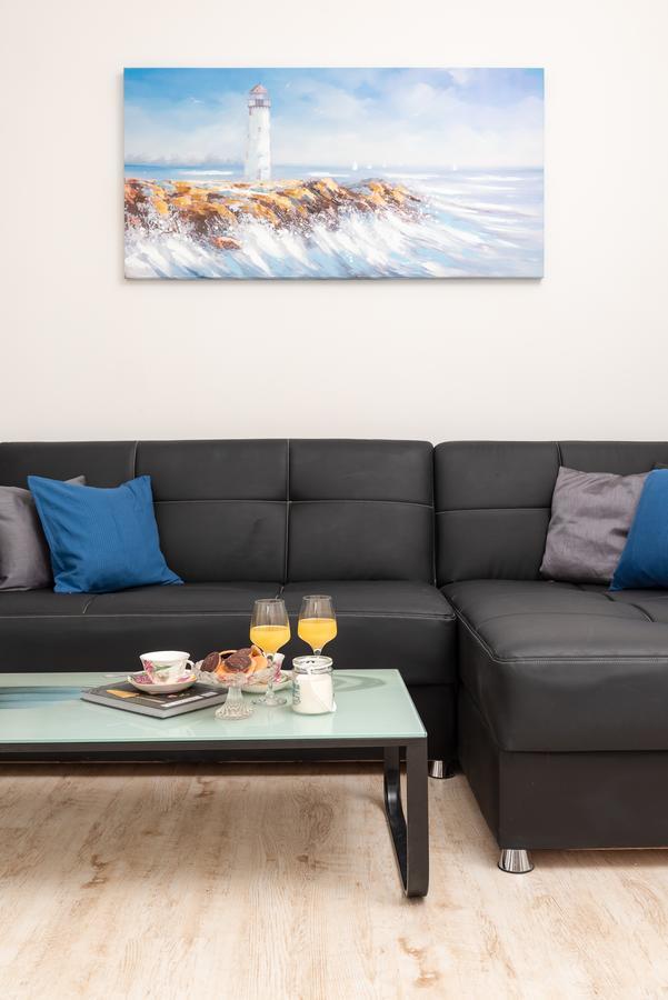 Linda Apartment Split